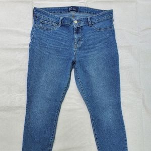 Gap Denim Favorite Jeggings size 14/32